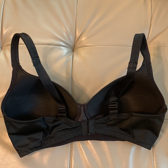 Playtex Women's Secrets Side Smoothing Wire Free Bra - Picture 4 of 11